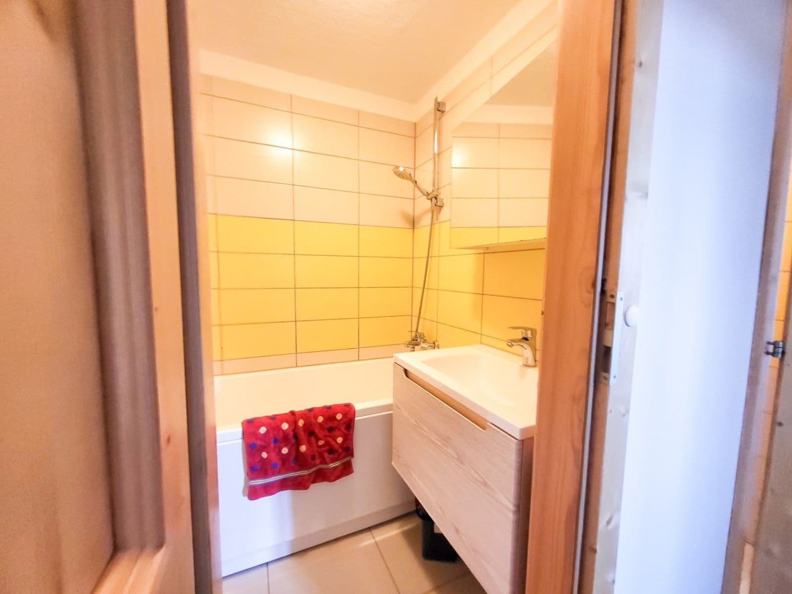 Prenájom bytu 2-izbový 51 m², Nemocniční, Aš, Karlovarský kraj Prenájom bytu 2-izbový 51 m², Nemocniční, Aš, Karlovarský kraj