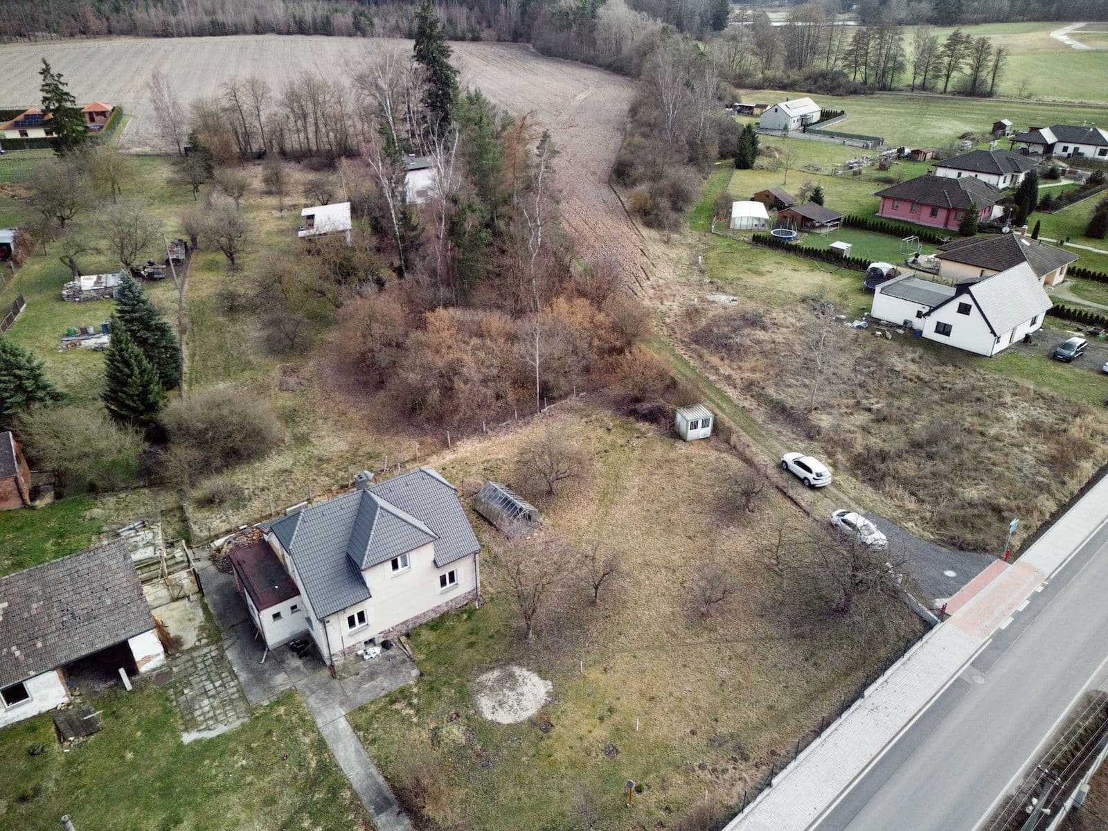 Predaj pozemku 1.036 m², Dobřívská, Mirošov, Plzeňský kraj Predaj pozemku 1.036 m², Dobřívská, Mirošov, Plzeňský kraj