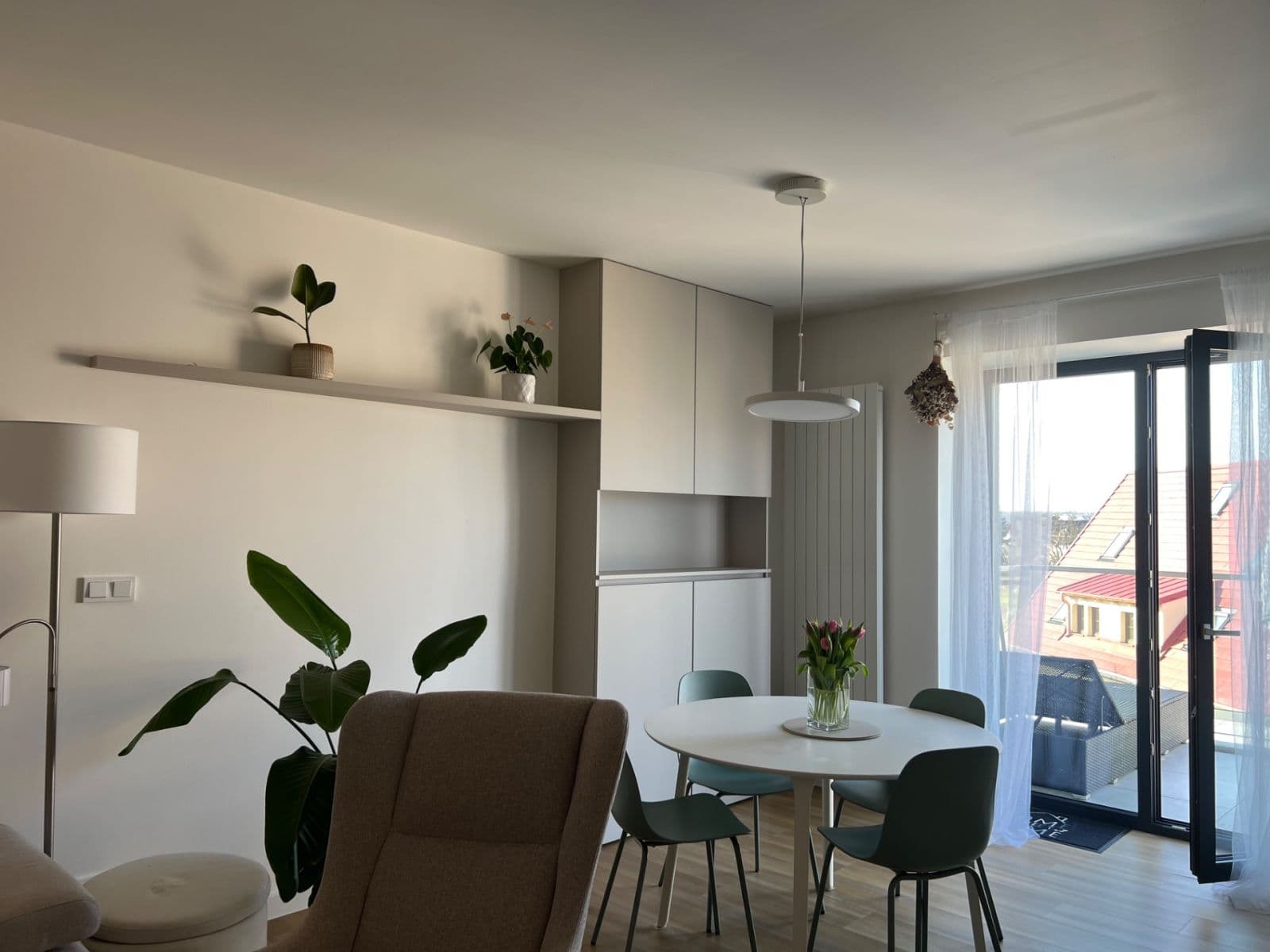 Predaj bytu 3-izbový 71 m², Vlnitá, Praha, Praha Predaj bytu 3-izbový 71 m², Vlnitá, Praha, Praha