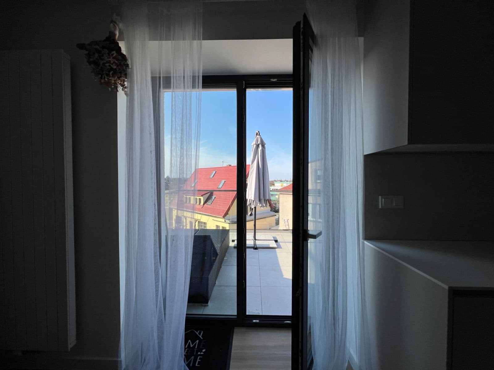 Predaj bytu 3-izbový 71 m², Vlnitá, Praha, Praha Predaj bytu 3-izbový 71 m², Vlnitá, Praha, Praha