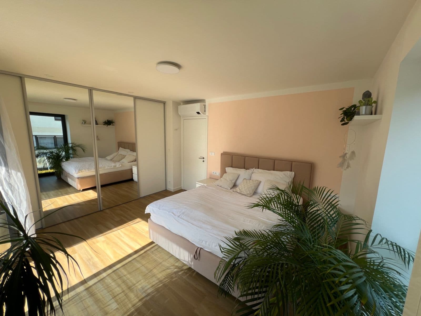 Predaj bytu 3-izbový 71 m², Vlnitá, Praha, Praha Predaj bytu 3-izbový 71 m², Vlnitá, Praha, Praha