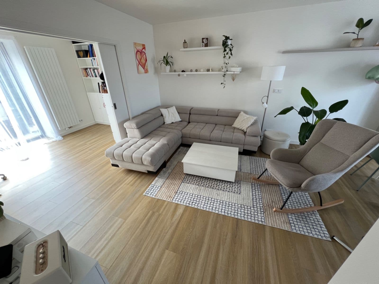 Predaj bytu 3-izbový 71 m², Vlnitá, Praha, Praha Predaj bytu 3-izbový 71 m², Vlnitá, Praha, Praha