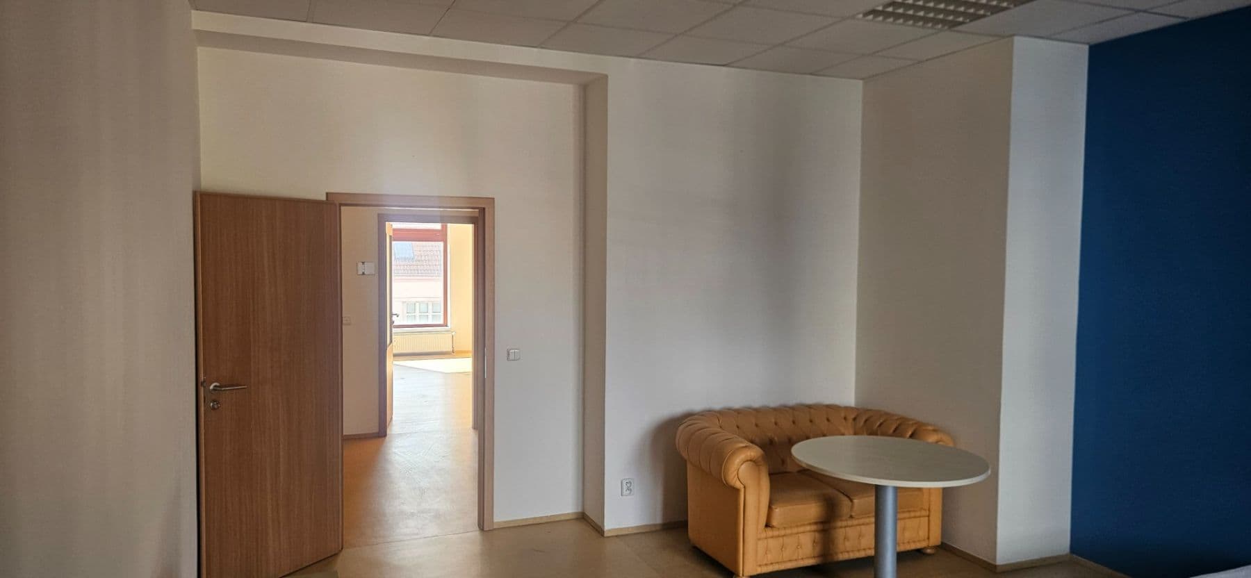 Prenájom nebytového priestoru 200 m², Nad Šutkou, Praha, Praha Prenájom nebytového priestoru 200 m², Nad Šutkou, Praha, Praha