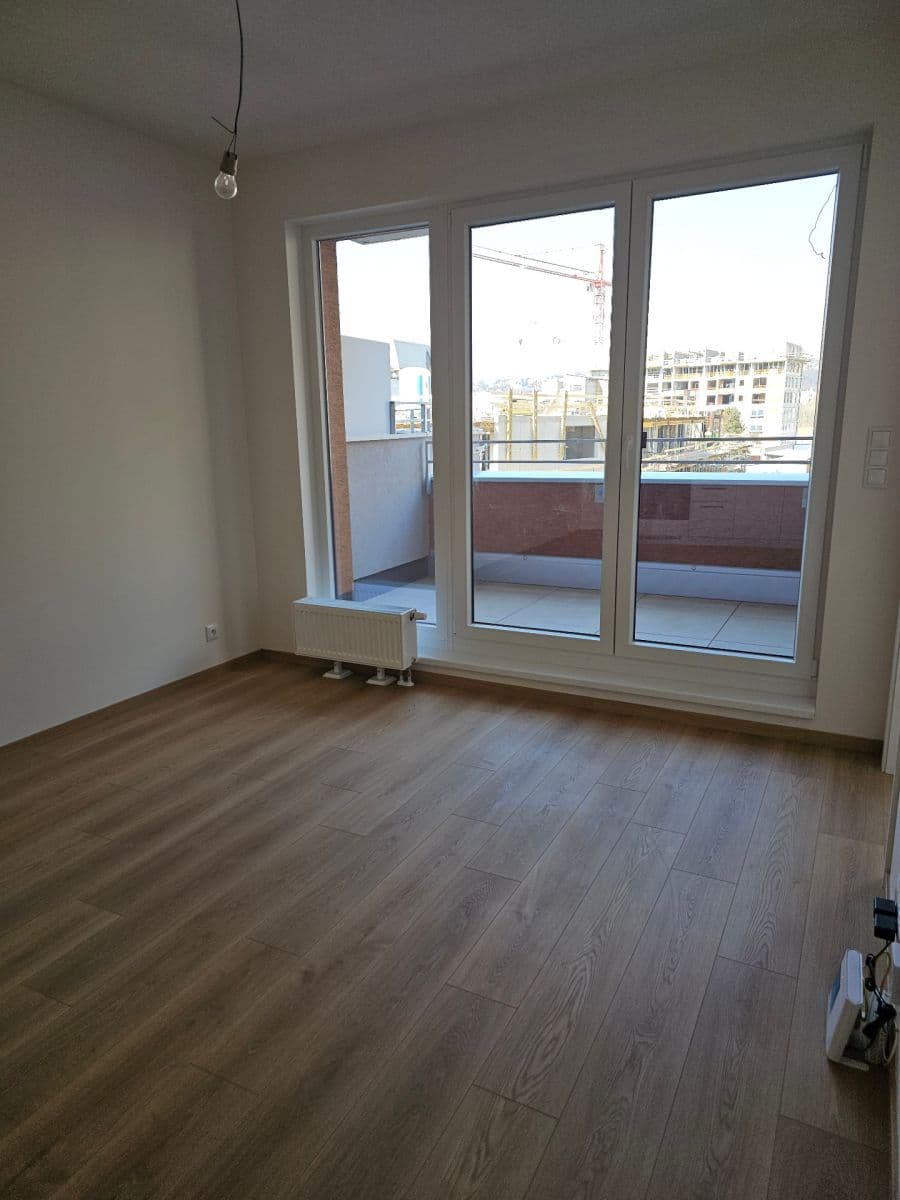 Prenájom bytu 2-izbový 50 m², Bukačova, Praha, Praha Prenájom bytu 2-izbový 50 m², Bukačova, Praha, Praha
