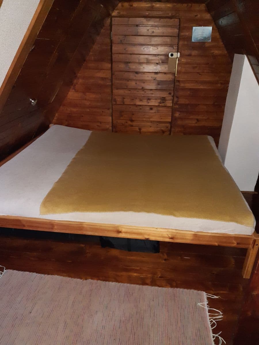 Prenájom rekreačného objektu 30 m², pozemek 1.800 m², Levohradecká, Roztoky, Středočeský kraj Prenájom rekreačného objektu 30 m², pozemek 1.800 m², Levohradecká, Roztoky, Středočeský kraj