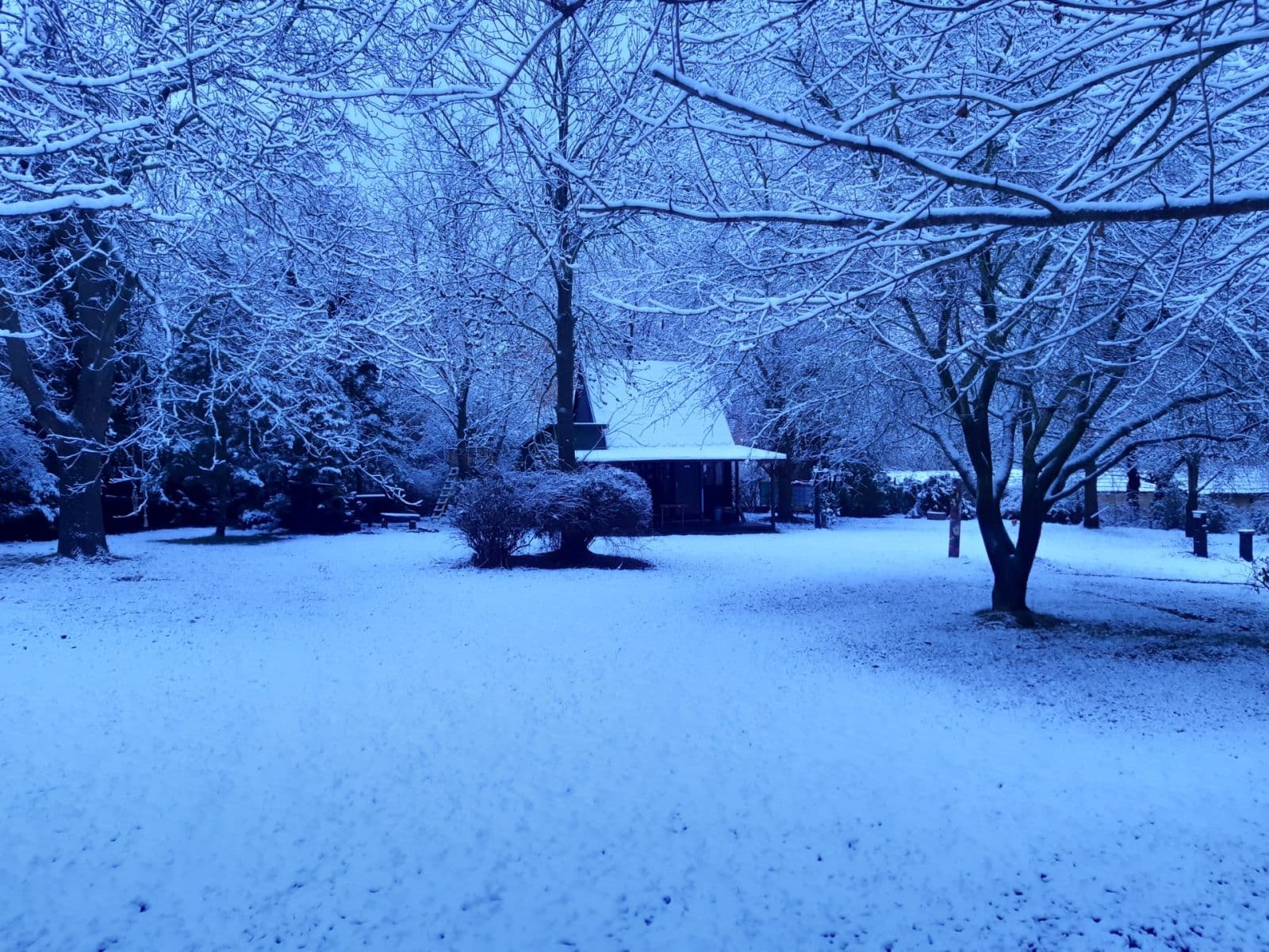 Prenájom rekreačného objektu 30 m², pozemek 1.800 m², Levohradecká, Roztoky, Středočeský kraj Prenájom rekreačného objektu 30 m², pozemek 1.800 m², Levohradecká, Roztoky, Středočeský kraj