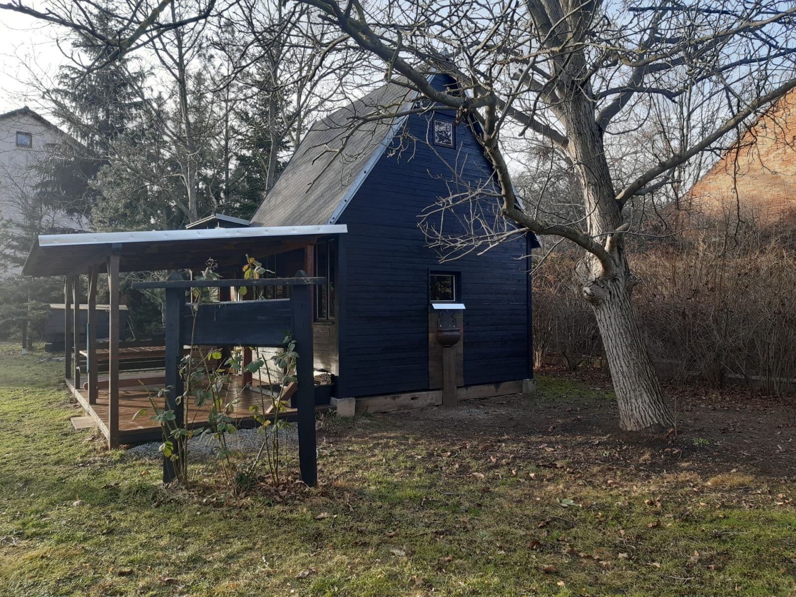 Prenájom rekreačného objektu 30 m², pozemek 1.800 m², Levohradecká, Roztoky, Středočeský kraj Prenájom rekreačného objektu 30 m², pozemek 1.800 m², Levohradecká, Roztoky, Středočeský kraj