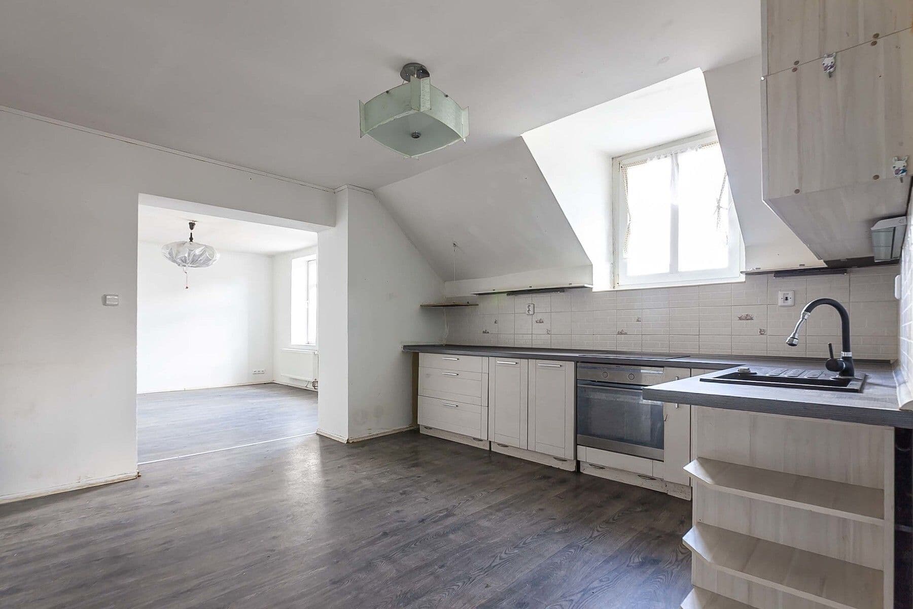 Predaj domu 471 m², pozemek 322 m², Havlíčkova, Jablonec nad Nisou, Liberecký kraj Predaj domu 471 m², pozemek 322 m², Havlíčkova, Jablonec nad Nisou, Liberecký kraj