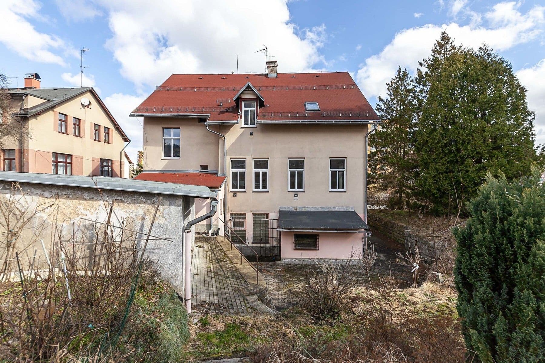 Predaj domu 471 m², pozemek 322 m², Havlíčkova, Jablonec nad Nisou, Liberecký kraj Predaj domu 471 m², pozemek 322 m², Havlíčkova, Jablonec nad Nisou, Liberecký kraj