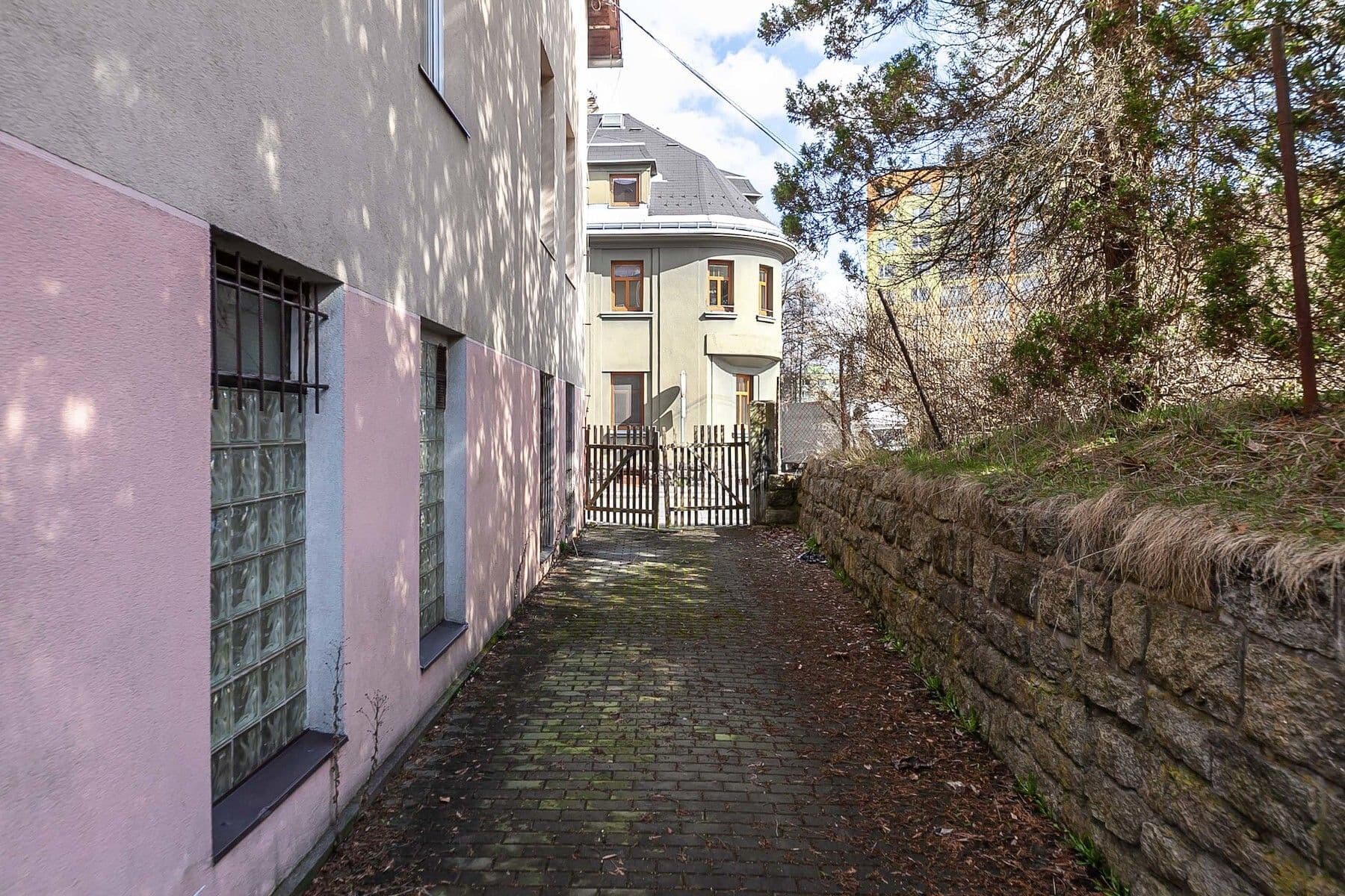 Predaj domu 471 m², pozemek 322 m², Havlíčkova, Jablonec nad Nisou, Liberecký kraj Predaj domu 471 m², pozemek 322 m², Havlíčkova, Jablonec nad Nisou, Liberecký kraj