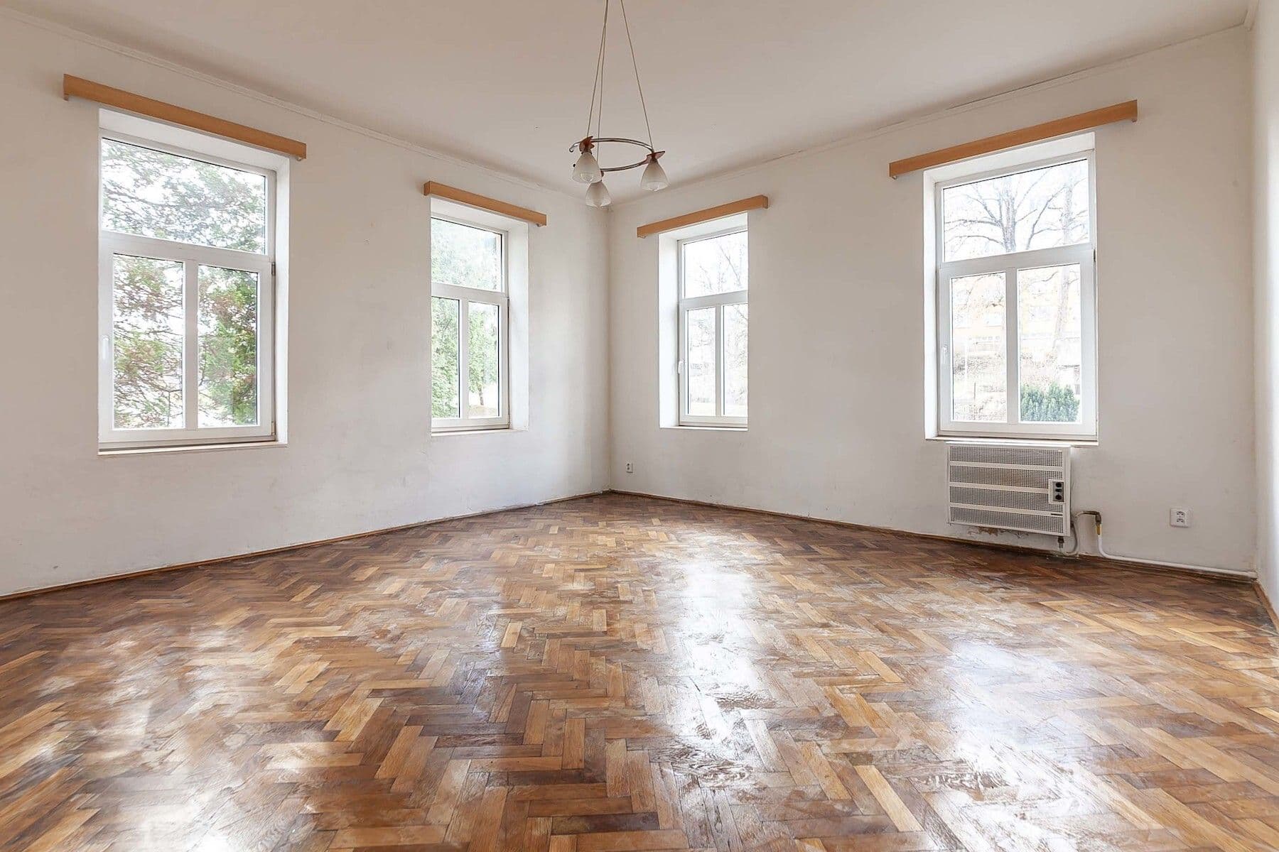 Predaj domu 471 m², pozemek 322 m², Havlíčkova, Jablonec nad Nisou, Liberecký kraj Predaj domu 471 m², pozemek 322 m², Havlíčkova, Jablonec nad Nisou, Liberecký kraj