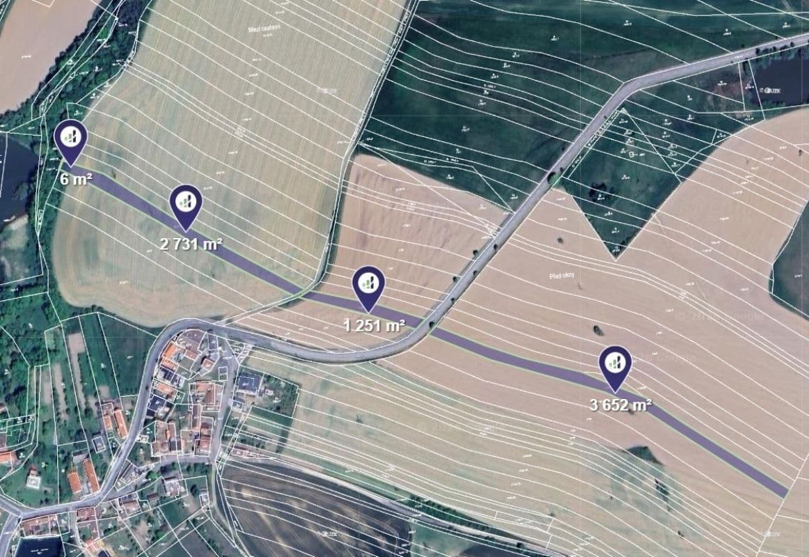 Predaj pozemku 34.003 m², Pavlice, Jihomoravský kraj Predaj pozemku 34.003 m², Pavlice, Jihomoravský kraj