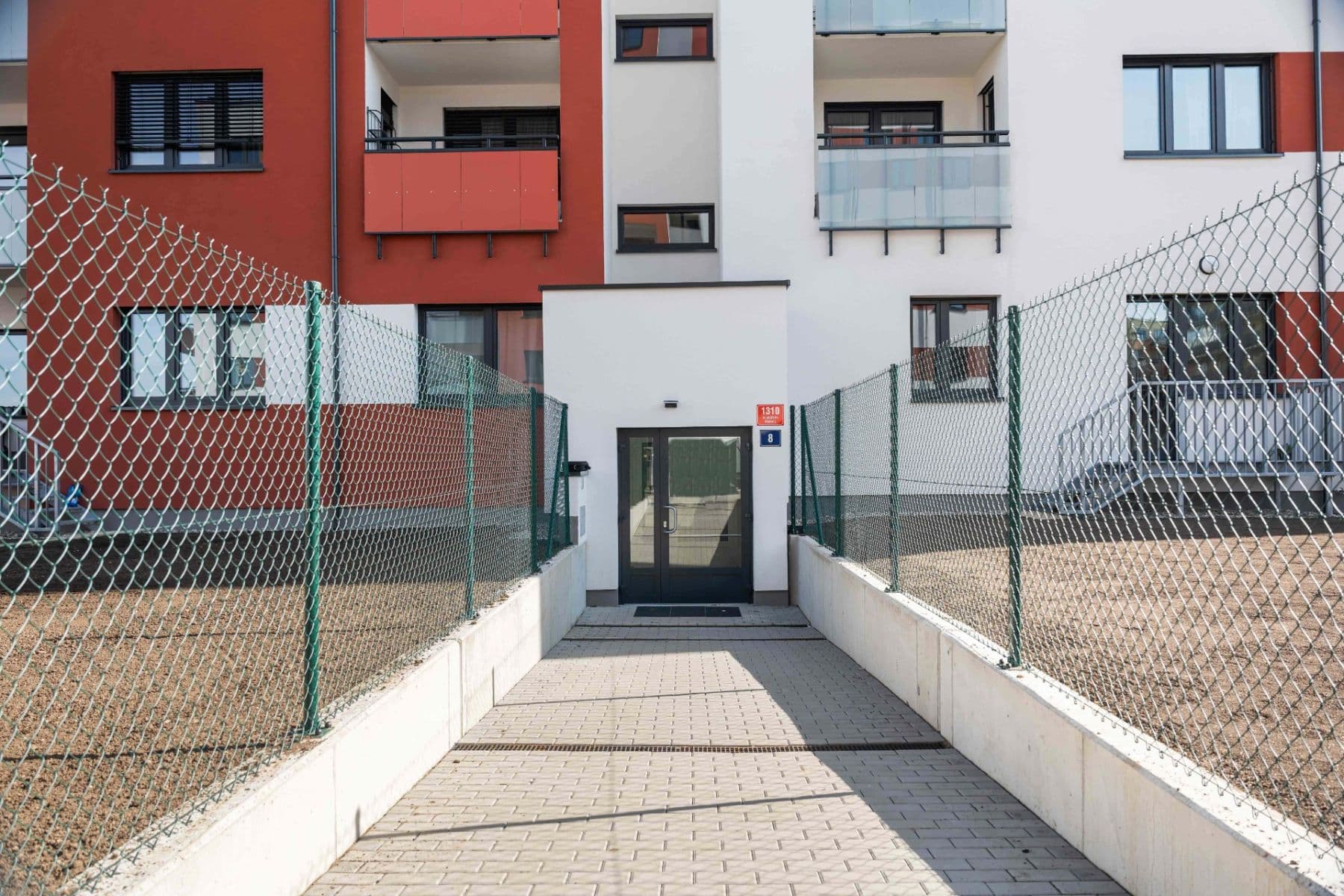 Prenájom bytu 3-izbový 72 m², K Barrandovu, Praha, Praha Prenájom bytu 3-izbový 72 m², K Barrandovu, Praha, Praha