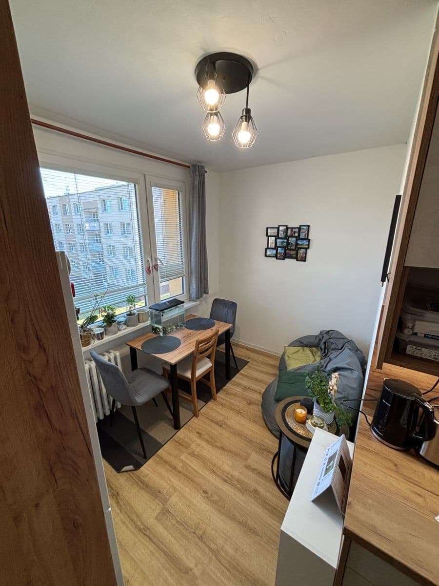 Prenájom bytu 1-izbový 38 m², Masarykova, Bohušovice nad Ohří, Ústecký kraj Prenájom bytu 1-izbový 38 m², Masarykova, Bohušovice nad Ohří, Ústecký kraj