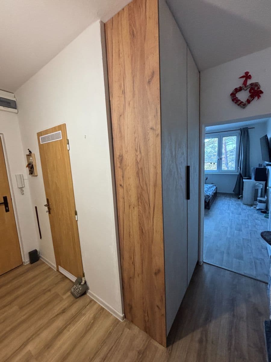 Prenájom bytu 1-izbový 38 m², Masarykova, Bohušovice nad Ohří, Ústecký kraj Prenájom bytu 1-izbový 38 m², Masarykova, Bohušovice nad Ohří, Ústecký kraj