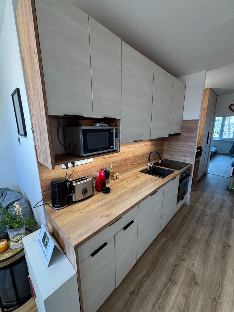 Prenájom bytu 1-izbový 38 m², Masarykova, Bohušovice nad Ohří, Ústecký kraj Prenájom bytu 1-izbový 38 m², Masarykova, Bohušovice nad Ohří, Ústecký kraj