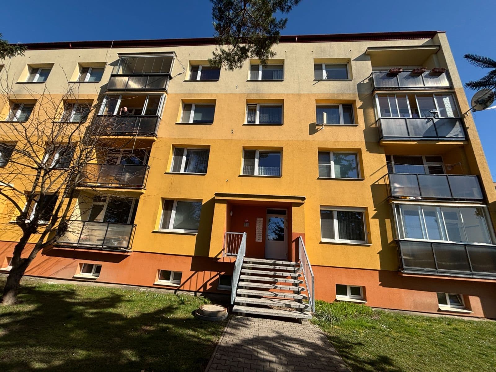 Prenájom bytu 1-izbový 38 m², Masarykova, Bohušovice nad Ohří, Ústecký kraj Prenájom bytu 1-izbový 38 m², Masarykova, Bohušovice nad Ohří, Ústecký kraj