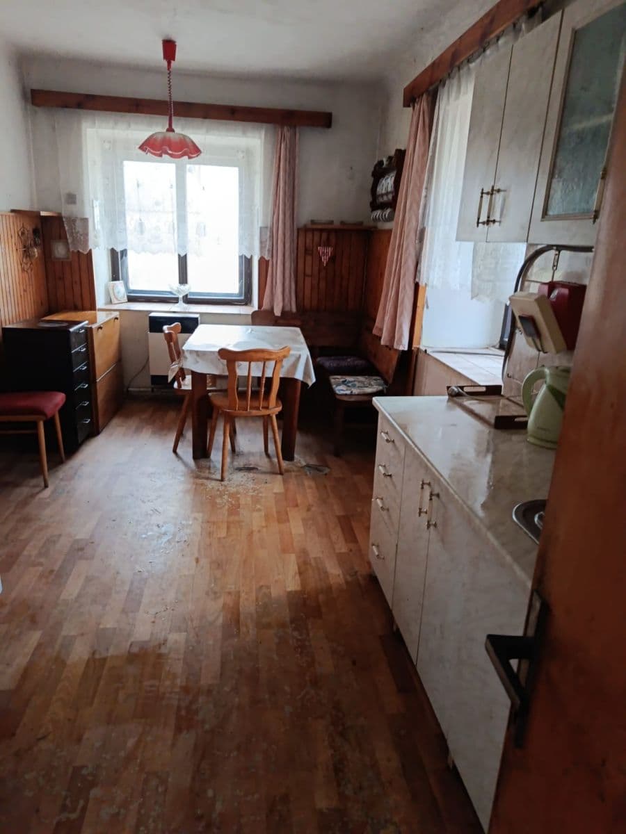 Predaj domu 283 m², pozemek 1.396 m², Hostovlice, Středočeský kraj Predaj domu 283 m², pozemek 1.396 m², Hostovlice, Středočeský kraj