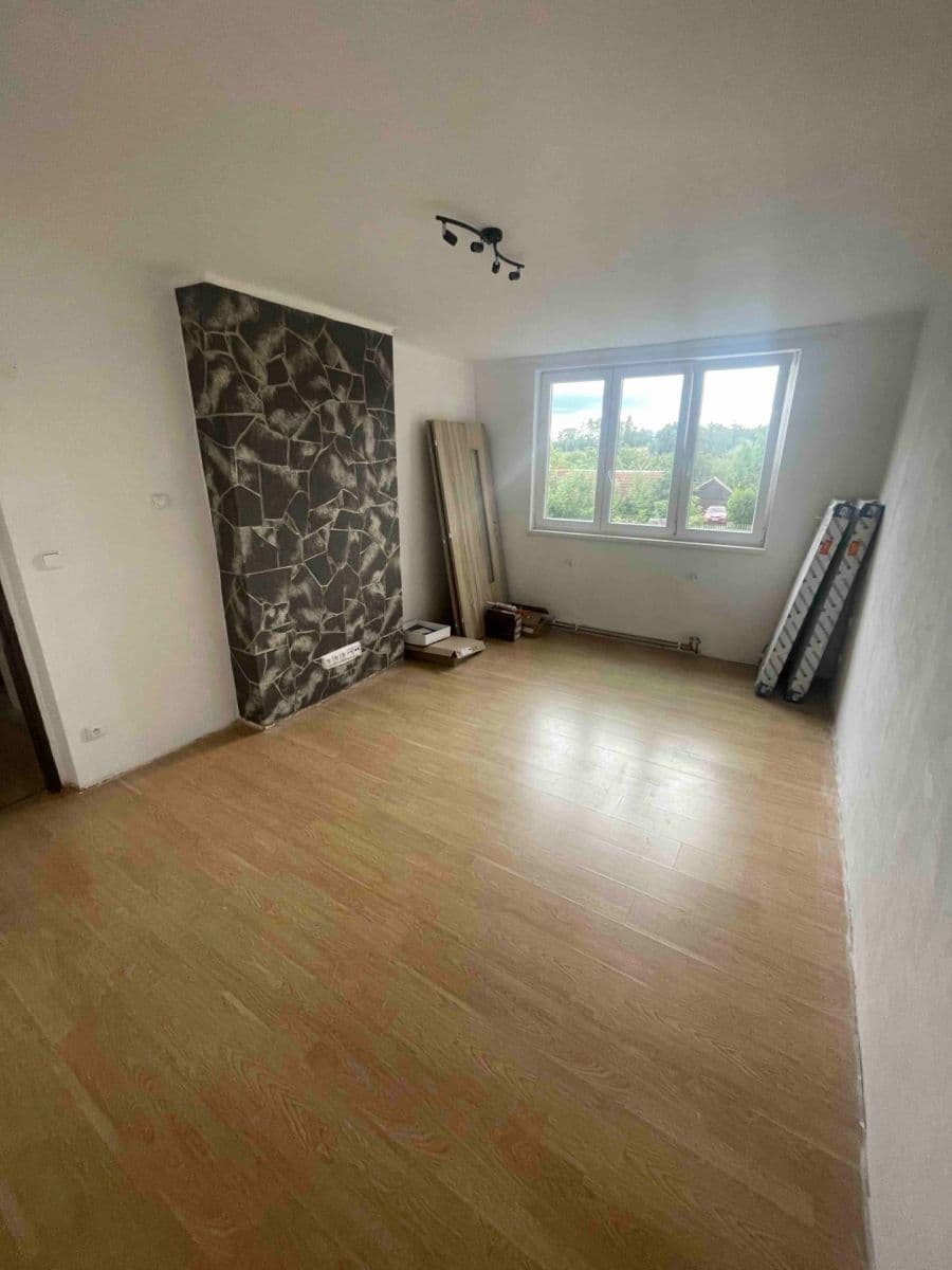 Prenájom bytu 2-izbový 50 m², Borotín, Jihočeský kraj Prenájom bytu 2-izbový 50 m², Borotín, Jihočeský kraj