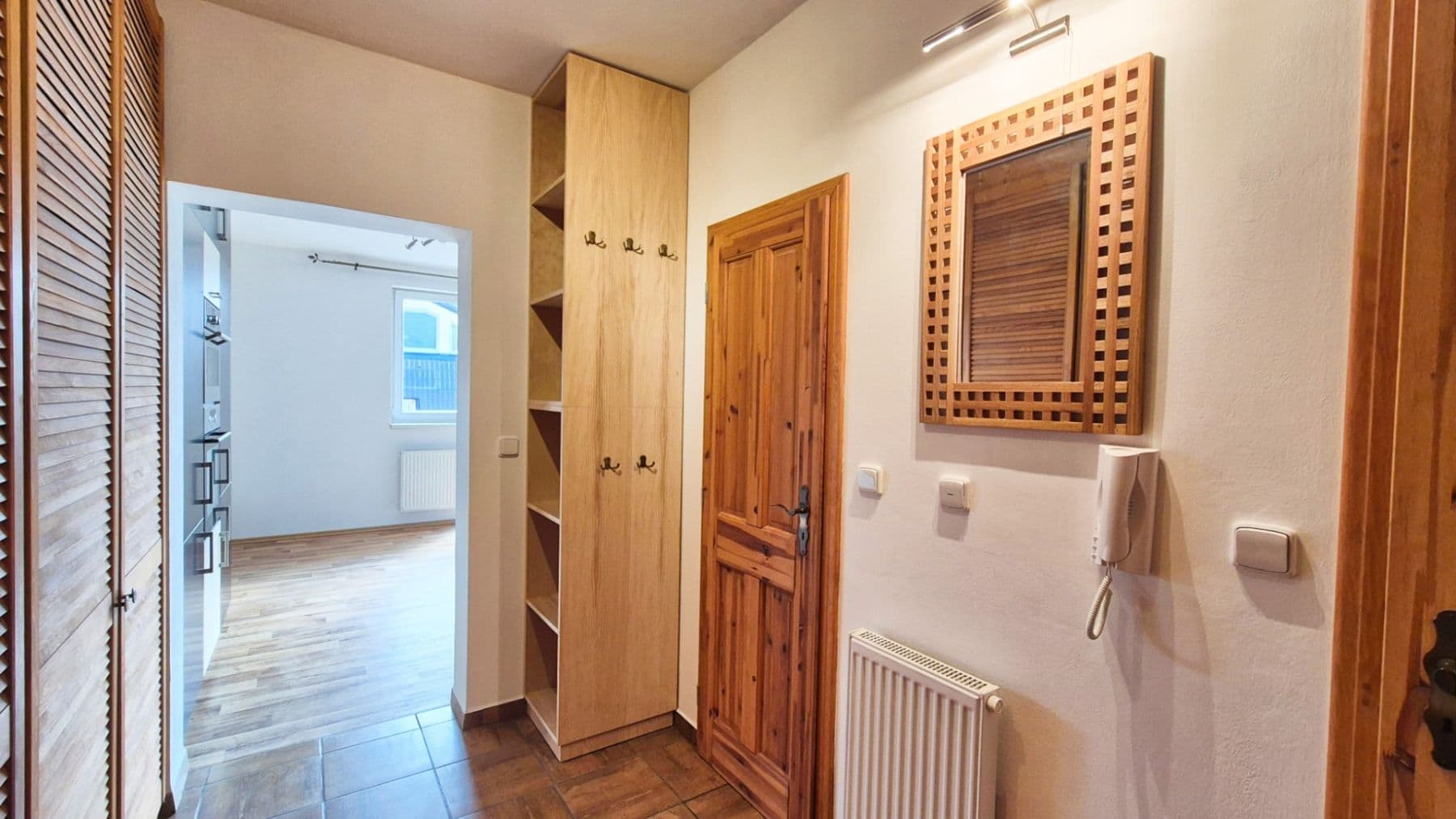 Prenájom bytu 1-izbový 46 m², T. G. Masaryka, Horoměřice, Středočeský kraj Prenájom bytu 1-izbový 46 m², T. G. Masaryka, Horoměřice, Středočeský kraj