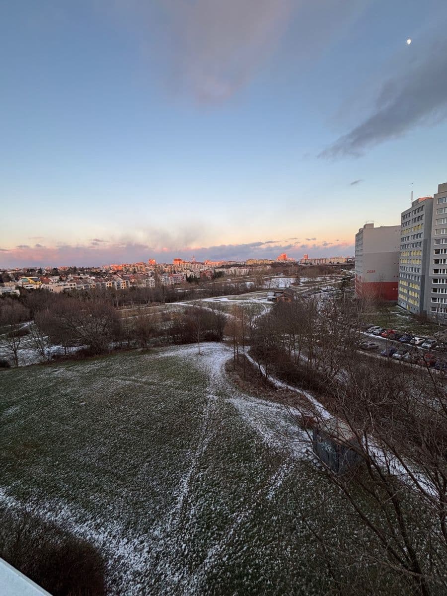 Prenájom bytu 2-izbový 43 m², Kettnerova, Praha, Praha Prenájom bytu 2-izbový 43 m², Kettnerova, Praha, Praha