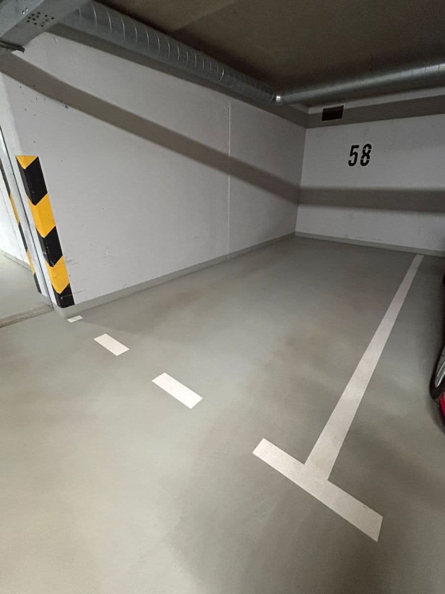 Predaj bytu 1-izbový 43 m², Strančická, Praha, Praha Predaj bytu 1-izbový 43 m², Strančická, Praha, Praha