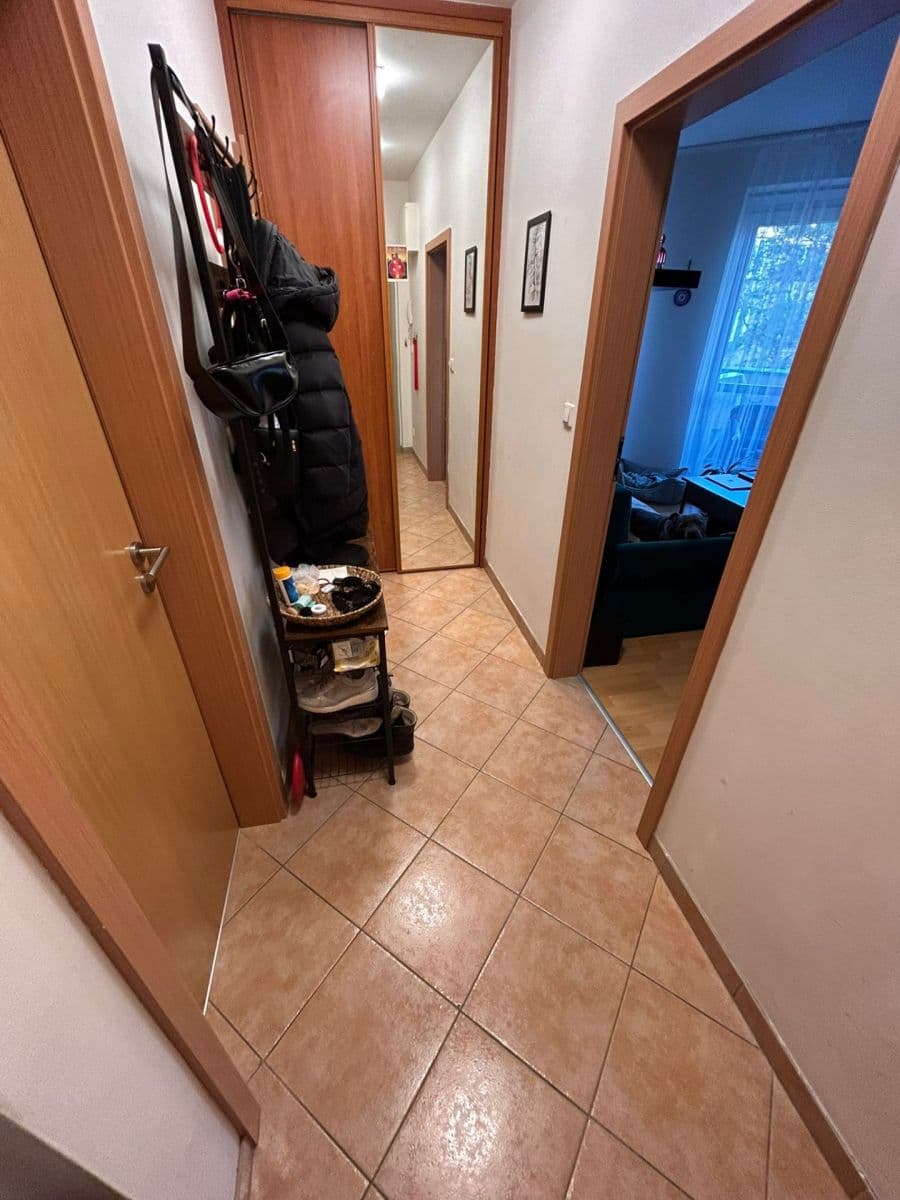 Predaj bytu 1-izbový 43 m², Strančická, Praha, Praha Predaj bytu 1-izbový 43 m², Strančická, Praha, Praha