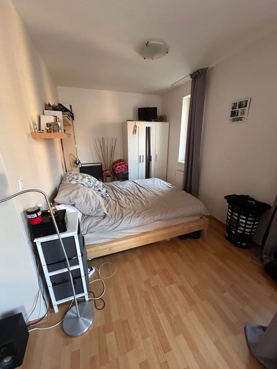 Predaj bytu 1-izbový 43 m², Strančická, Praha, Praha Predaj bytu 1-izbový 43 m², Strančická, Praha, Praha