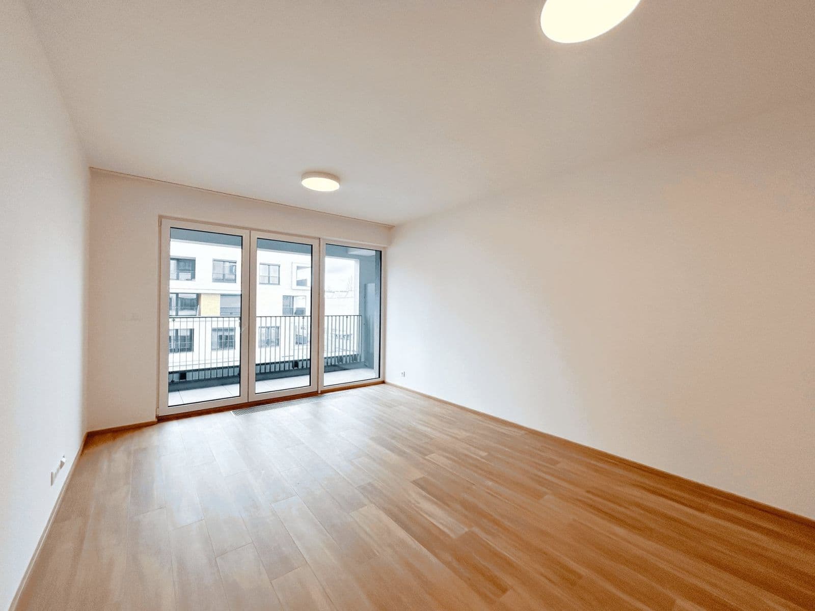Prenájom bytu 2-izbový 59 m², Domalípova, Praha, Praha Prenájom bytu 2-izbový 59 m², Domalípova, Praha, Praha