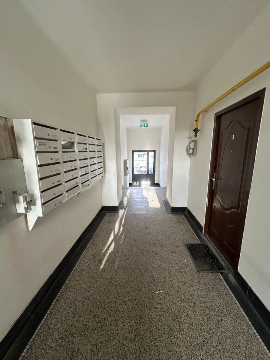 Predaj bytu 1-izbový 22 m², Kolbenova, Praha, Praha Predaj bytu 1-izbový 22 m², Kolbenova, Praha, Praha