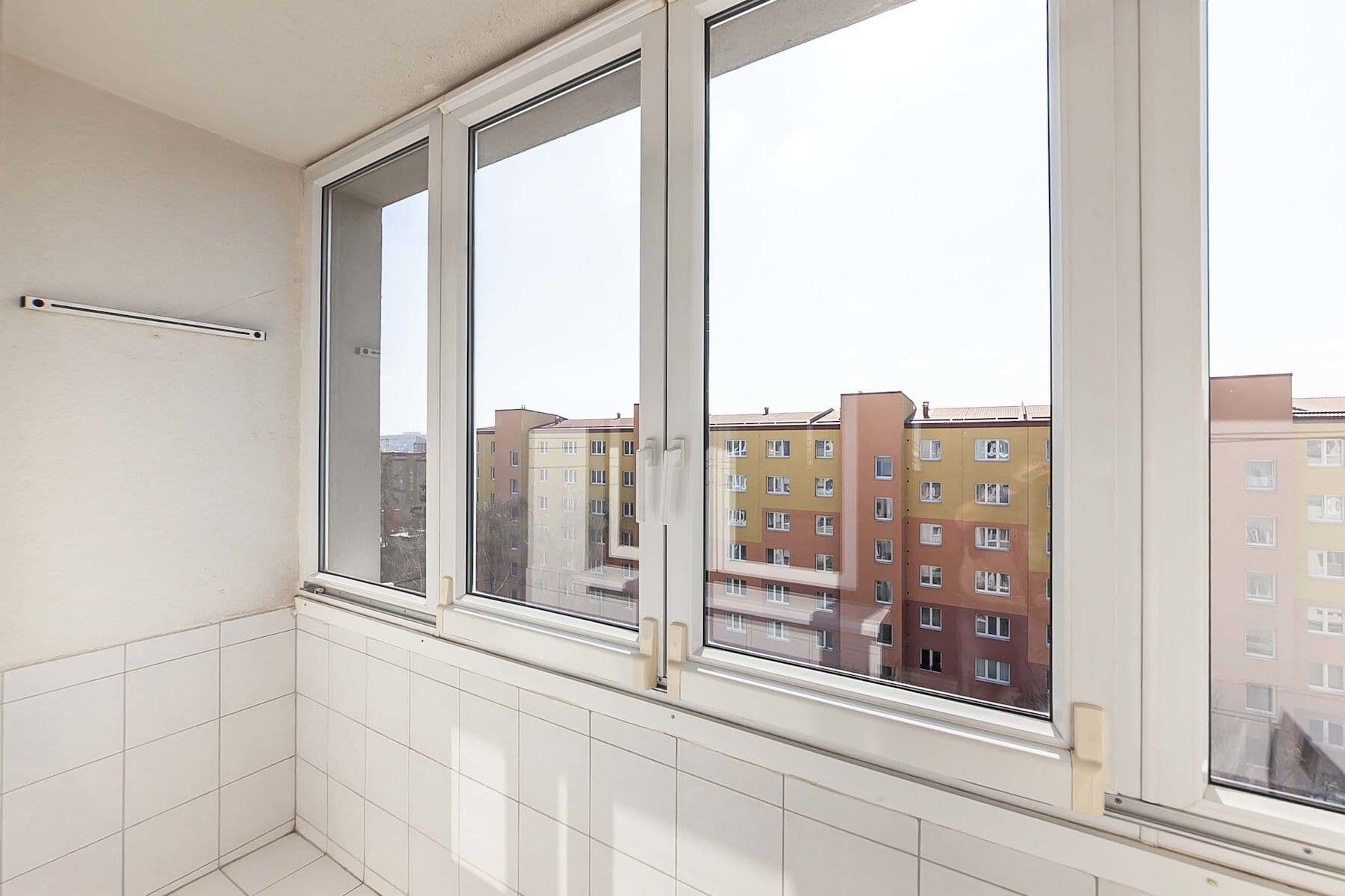 Predaj bytu 2-izbový 60 m², Kapraďová, Praha, Praha Predaj bytu 2-izbový 60 m², Kapraďová, Praha, Praha