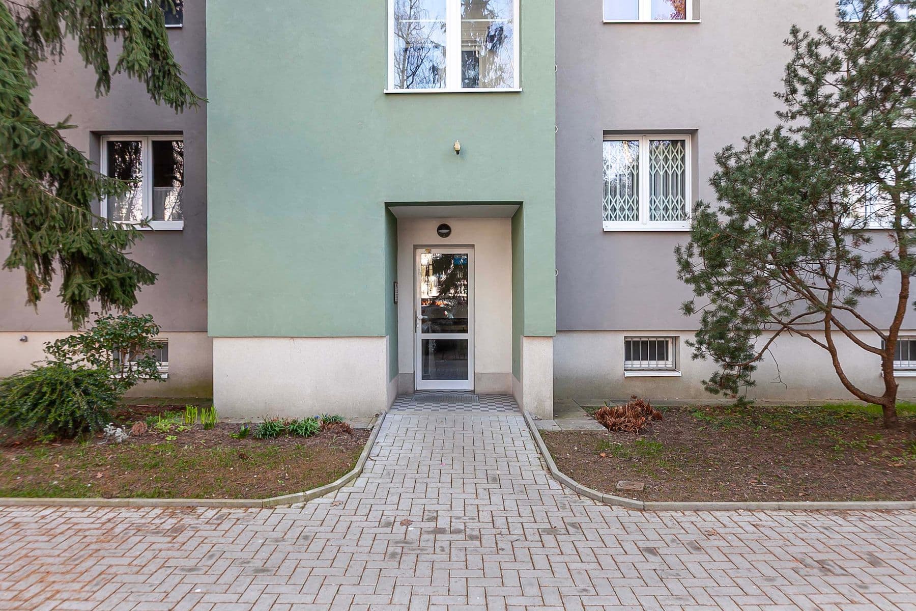 Predaj bytu 2-izbový 60 m², Kapraďová, Praha, Praha Predaj bytu 2-izbový 60 m², Kapraďová, Praha, Praha