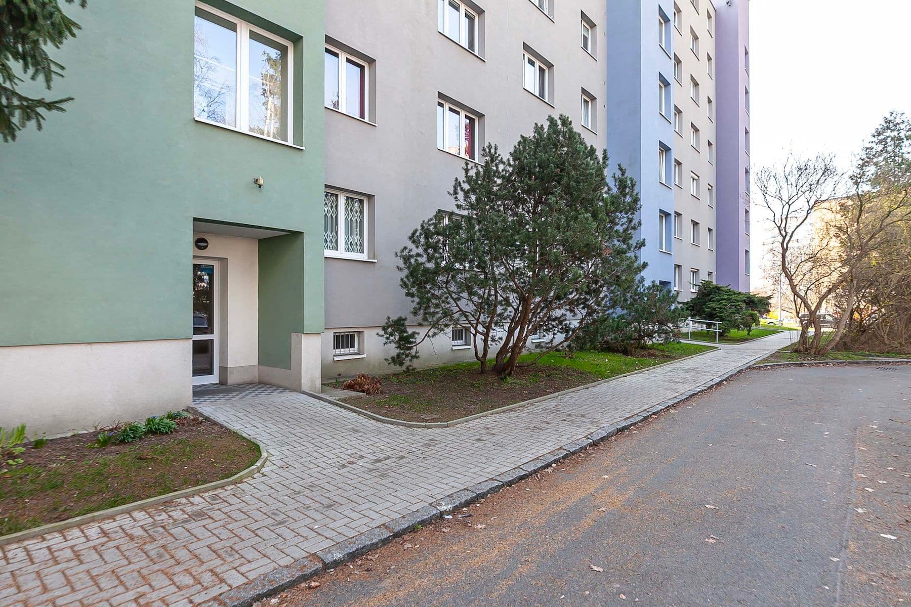 Predaj bytu 2-izbový 60 m², Kapraďová, Praha, Praha Predaj bytu 2-izbový 60 m², Kapraďová, Praha, Praha