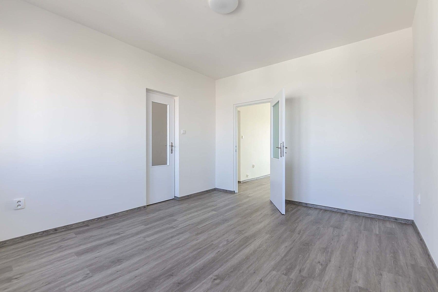Predaj bytu 2-izbový 60 m², Kapraďová, Praha, Praha Predaj bytu 2-izbový 60 m², Kapraďová, Praha, Praha