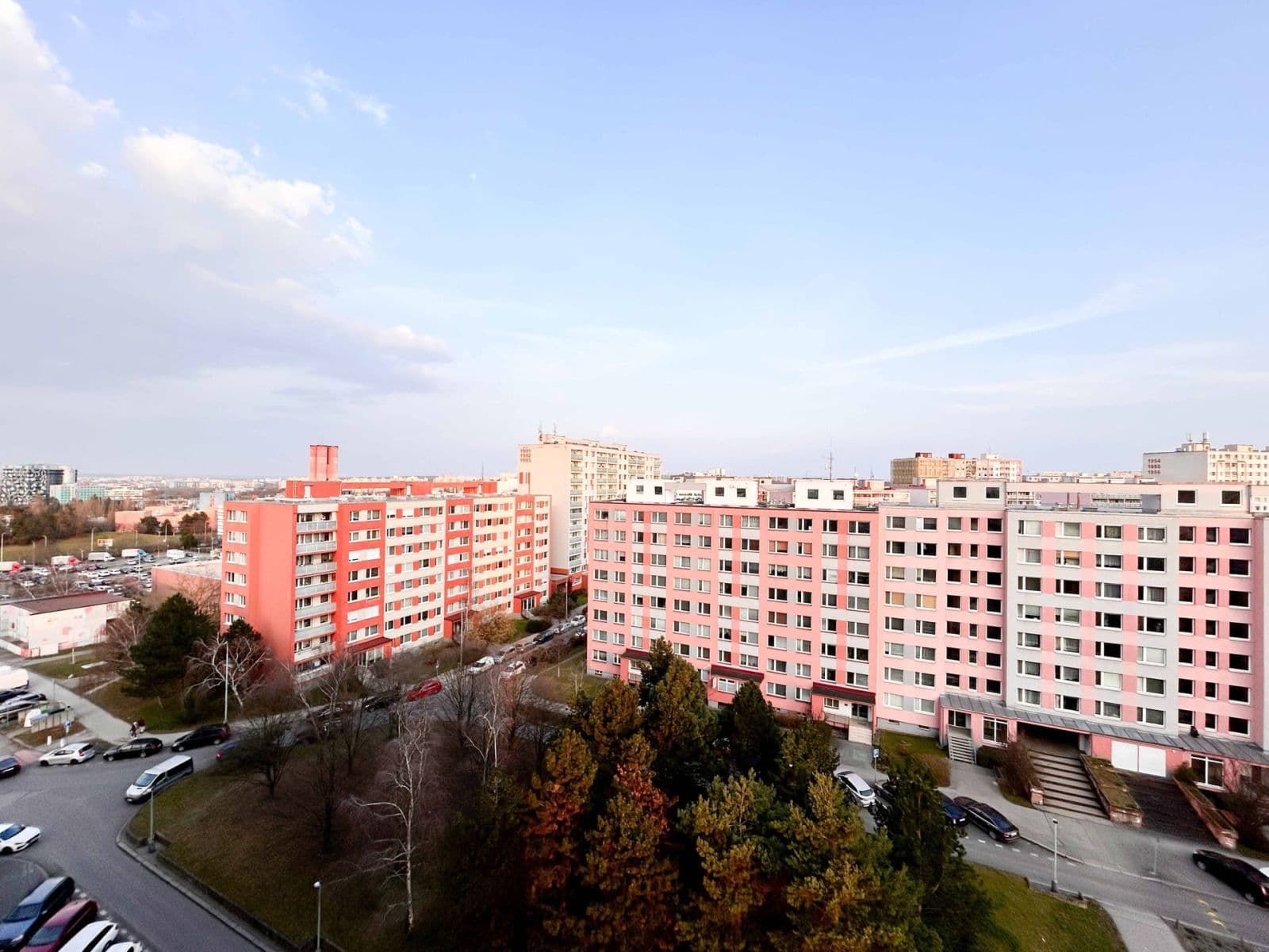 Prenájom bytu 3-izbový 77 m², Dědinova, Praha, Praha Prenájom bytu 3-izbový 77 m², Dědinova, Praha, Praha