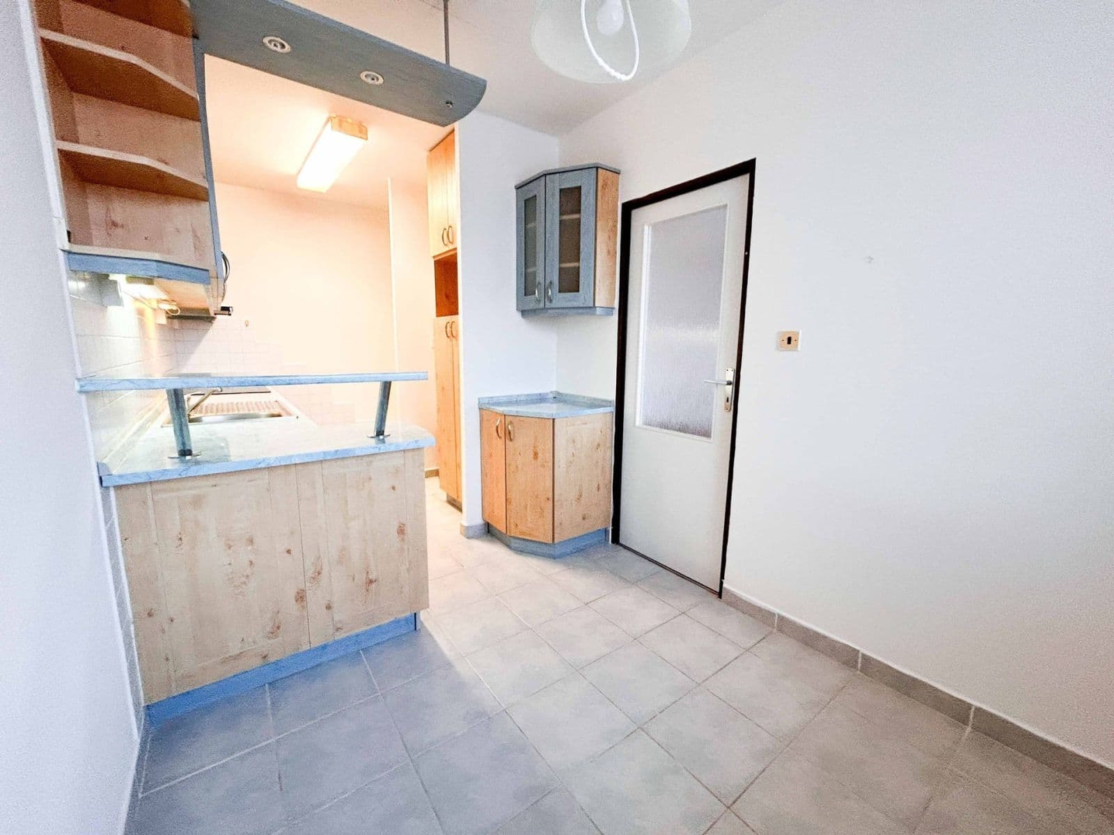 Prenájom bytu 3-izbový 77 m², Dědinova, Praha, Praha Prenájom bytu 3-izbový 77 m², Dědinova, Praha, Praha