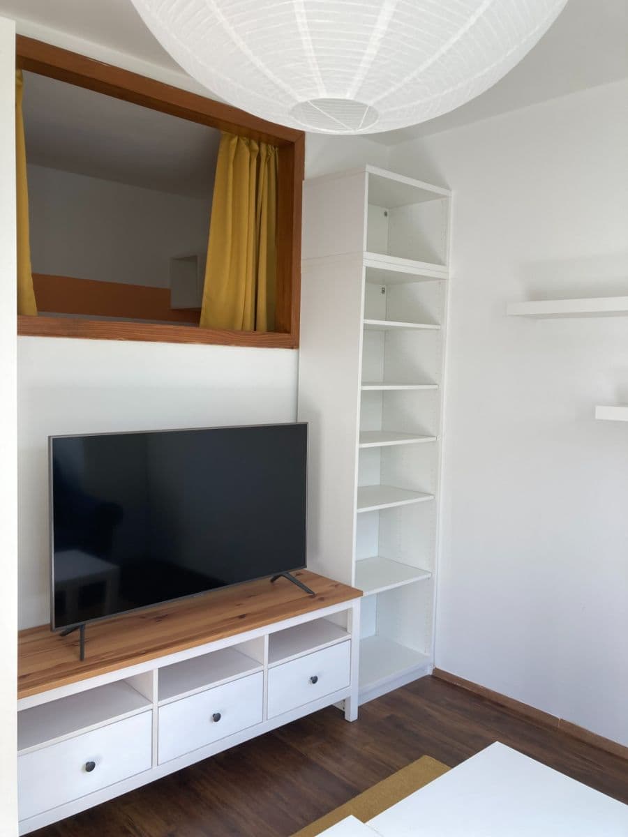 Prenájom bytu 1-izbový 34 m², Dreyerova, Praha, Praha Prenájom bytu 1-izbový 34 m², Dreyerova, Praha, Praha