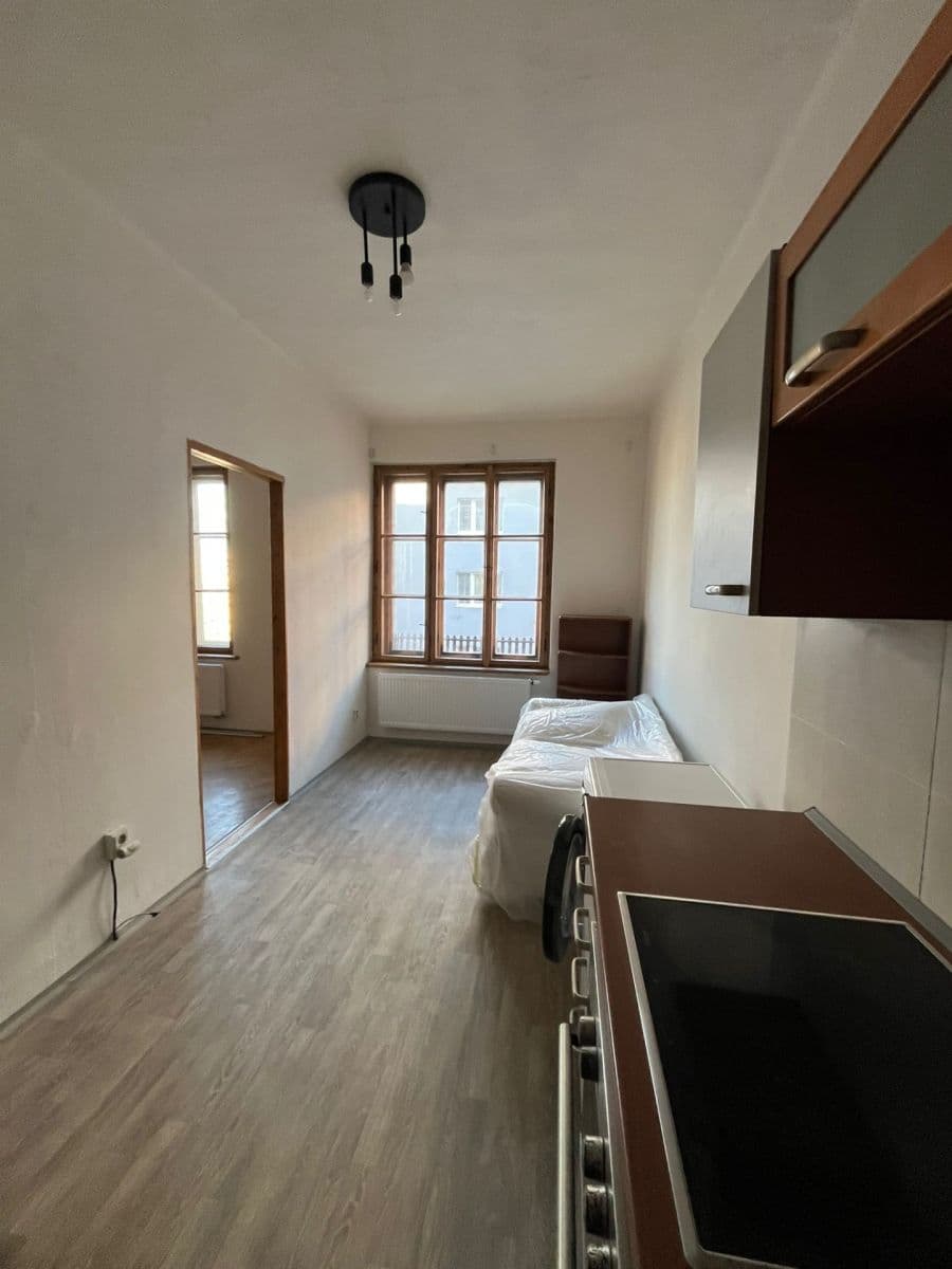 Prenájom bytu 2-izbový 42 m², Hartigova, Praha, Praha Prenájom bytu 2-izbový 42 m², Hartigova, Praha, Praha