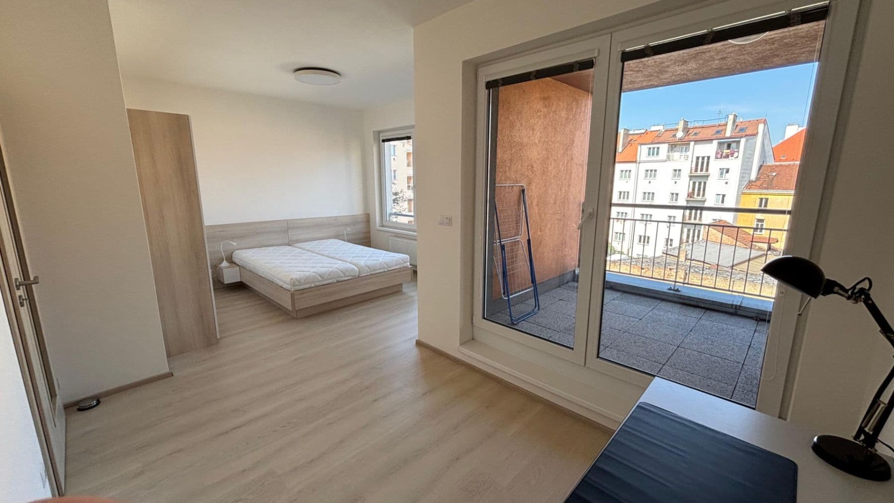 Prenájom bytu 2-izbový 60 m², Petrohradská, Praha, Praha Prenájom bytu 2-izbový 60 m², Petrohradská, Praha, Praha