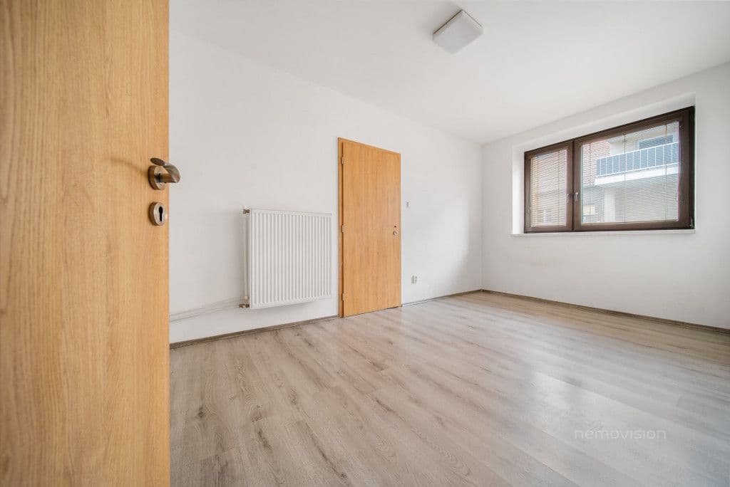 Prenájom bytu 2-izbový 57 m², Jundrovská, Brno, Jihomoravský kraj Prenájom bytu 2-izbový 57 m², Jundrovská, Brno, Jihomoravský kraj
