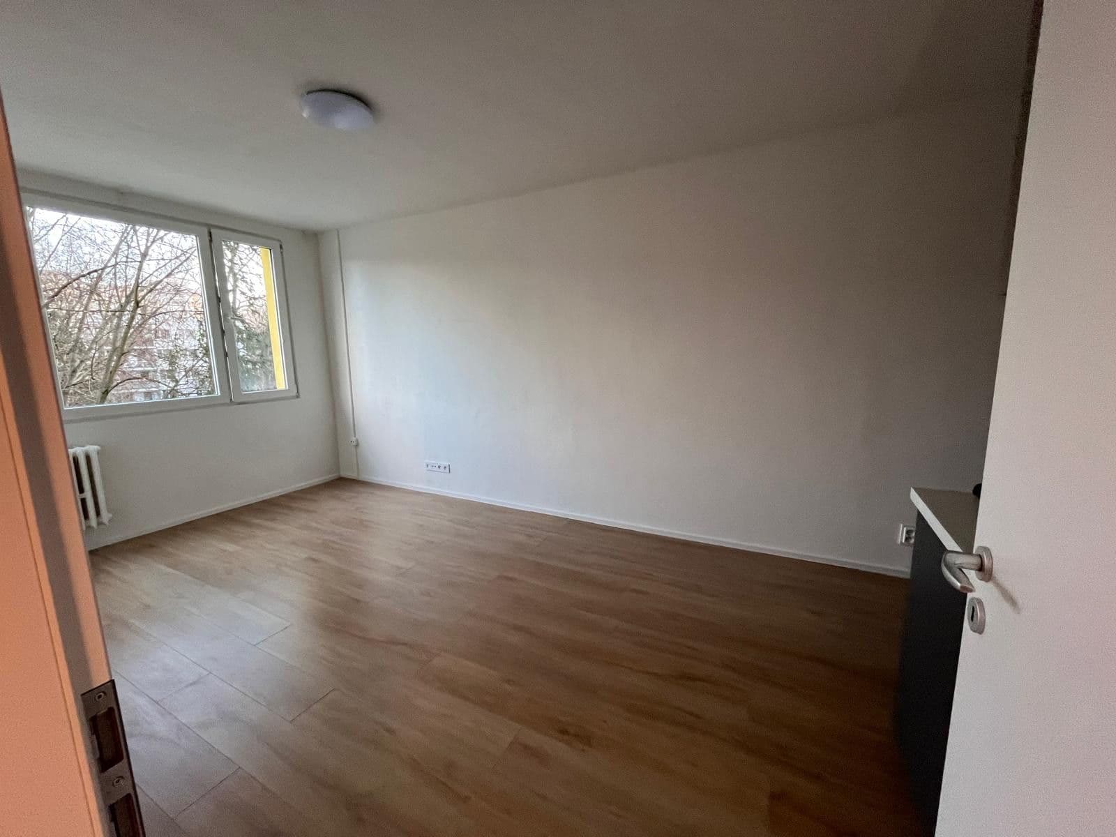 Prenájom bytu 2-izbový 41 m², Šluknovská, Praha, Praha Prenájom bytu 2-izbový 41 m², Šluknovská, Praha, Praha