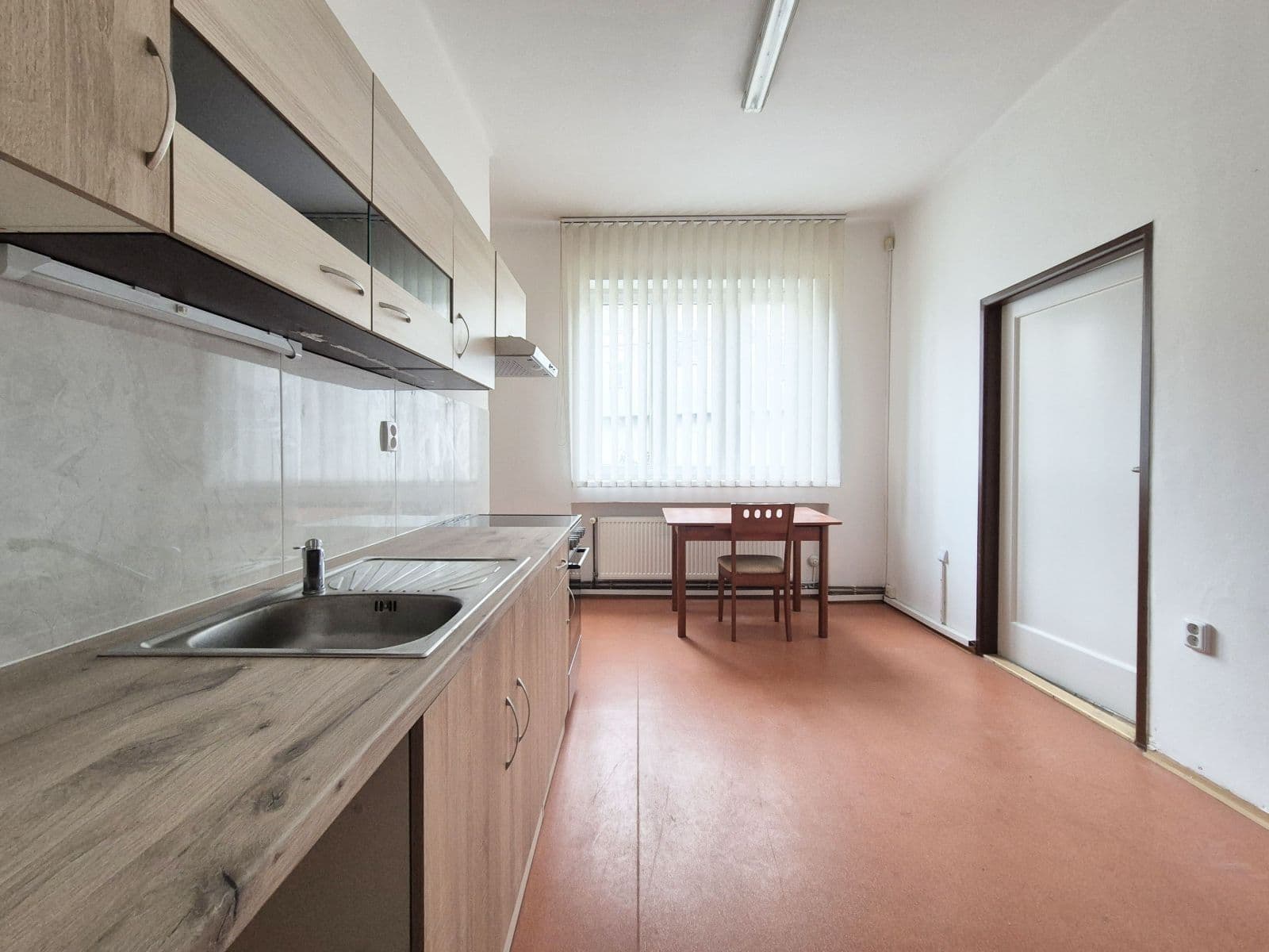 Prenájom bytu 2-izbový 75 m², Valčíkova, Praha, Praha Prenájom bytu 2-izbový 75 m², Valčíkova, Praha, Praha