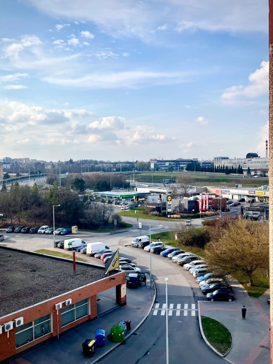 Prenájom bytu 1-izbový 33 m², Blattného, Praha, Praha Prenájom bytu 1-izbový 33 m², Blattného, Praha, Praha