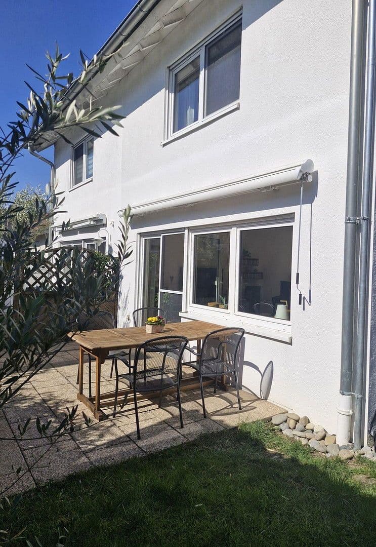 Predaj domu 135 m², pozemek 189 m², Plüderhausen, Bádensko-Wurttembersko Predaj domu 135 m², pozemek 189 m², Plüderhausen, Bádensko-Wurttembersko