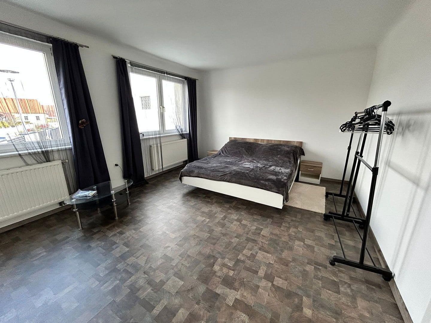 Prenájom domu 130 m², pozemek 589 m², Maria Lourd Weg 9, Enzersfel im Weinviertel, Dolné Rakúsko Prenájom domu 130 m², pozemek 589 m², Maria Lourd Weg 9, Enzersfel im Weinviertel, Dolné Rakúsko