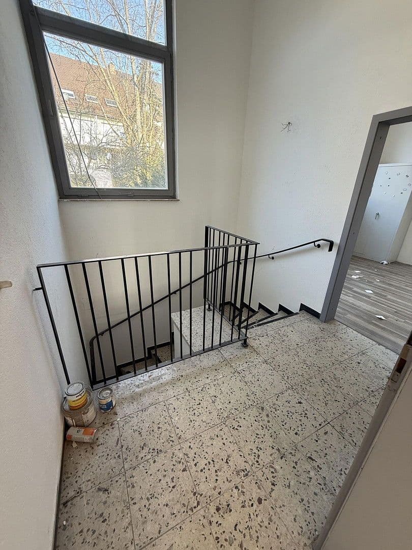 Prenájom kancelárie 190 m², Ostendstraße 221, Nürnberg, Bavorsko Prenájom kancelárie 190 m², Ostendstraße 221, Nürnberg, Bavorsko