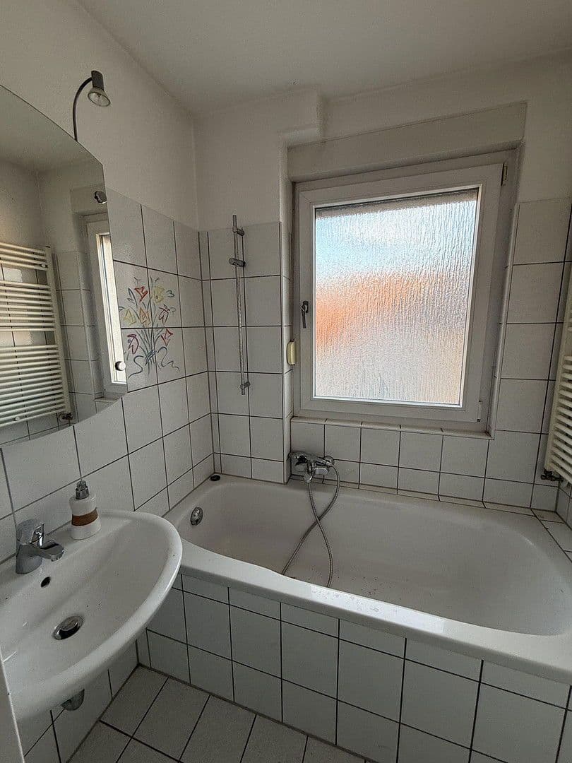 Prenájom bytu 2-izbový 45 m², Schweppermannstraße 21, Nürnberg, Bavorsko Prenájom bytu 2-izbový 45 m², Schweppermannstraße 21, Nürnberg, Bavorsko