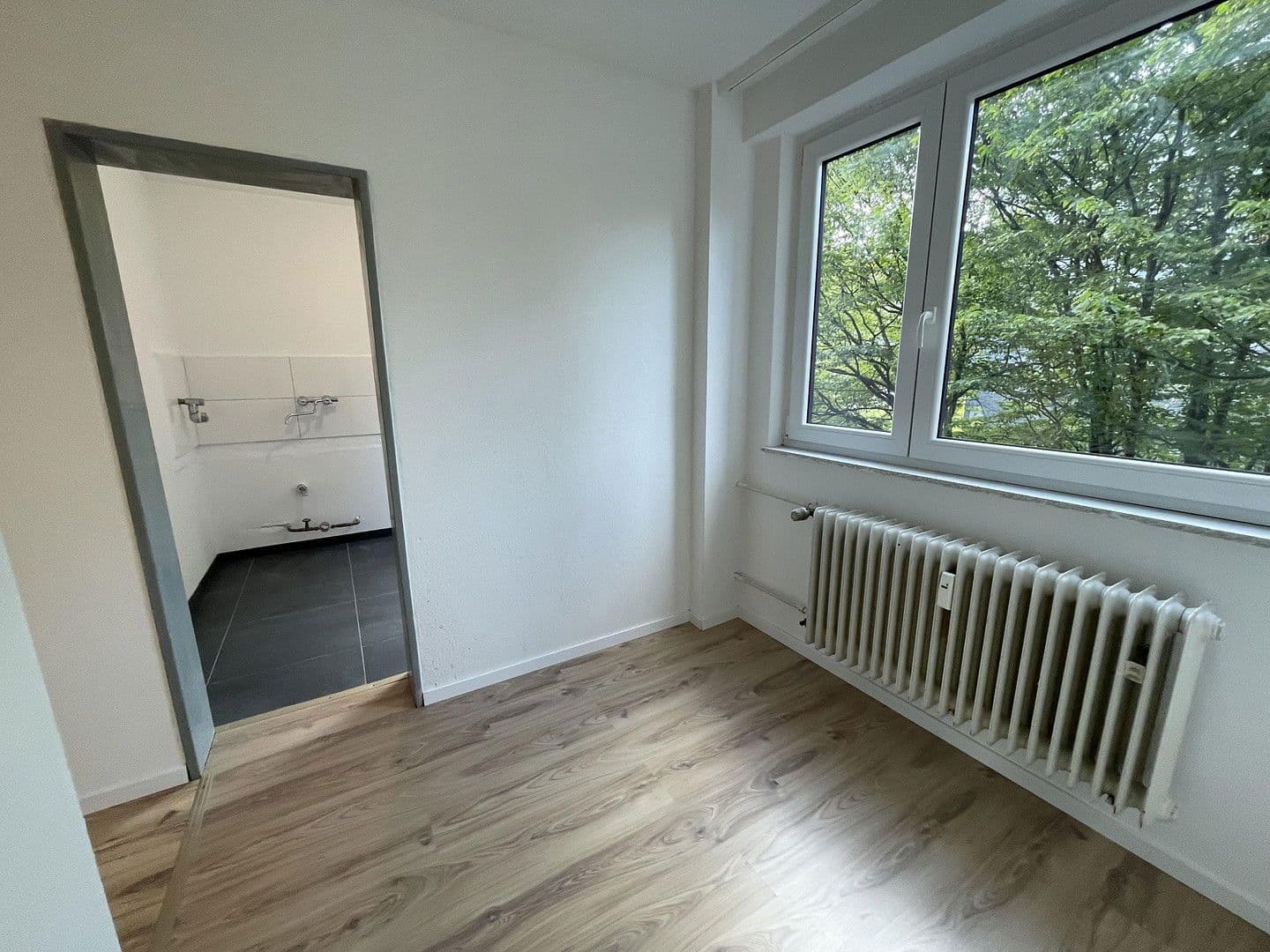 Prenájom bytu 2-izbový 64 m², Wuppertal, Severné Porýnie - Westfálsko Prenájom bytu 2-izbový 64 m², Wuppertal, Severné Porýnie - Westfálsko