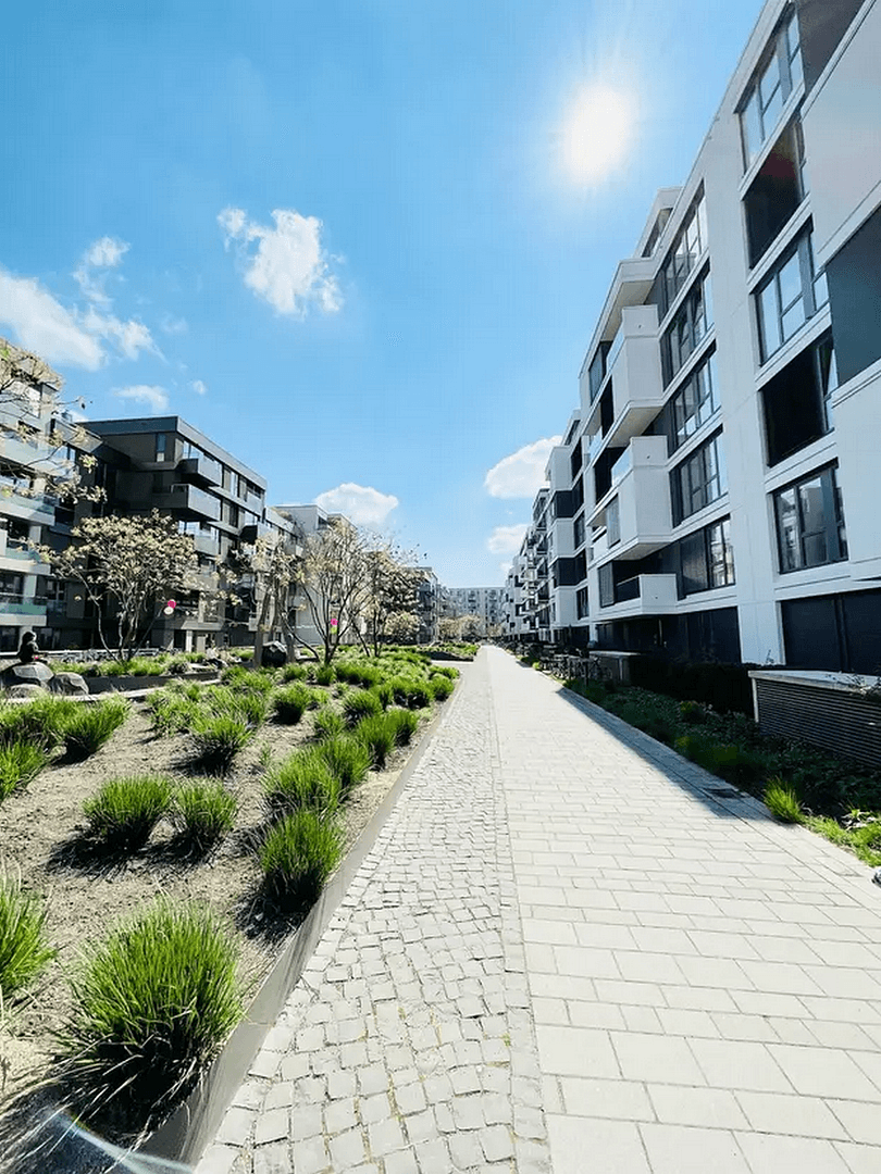 Prenájom bytu 2-izbový 53 m², Berlin, Berlín Prenájom bytu 2-izbový 53 m², Berlin, Berlín