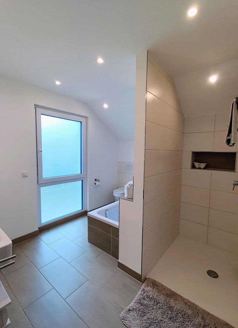 Predaj domu 208 m², pozemek 600 m², Ennepetal, Severné Porýnie - Westfálsko Predaj domu 208 m², pozemek 600 m², Ennepetal, Severné Porýnie - Westfálsko